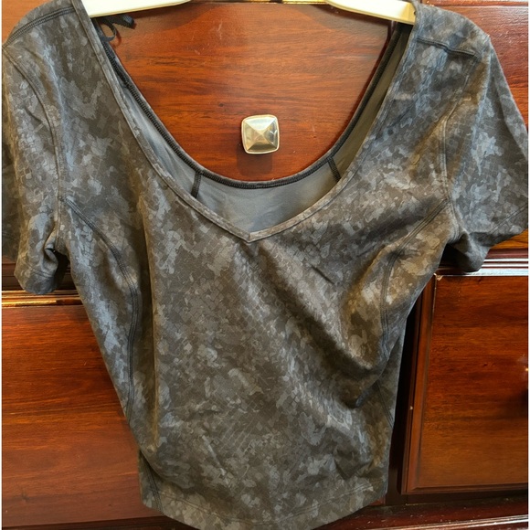Lululemon Align T-Shirt *discontinued - Picture 1 of 2